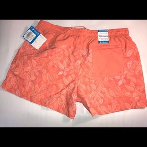 💙(Columbia) women’s tropical print shorts Med new